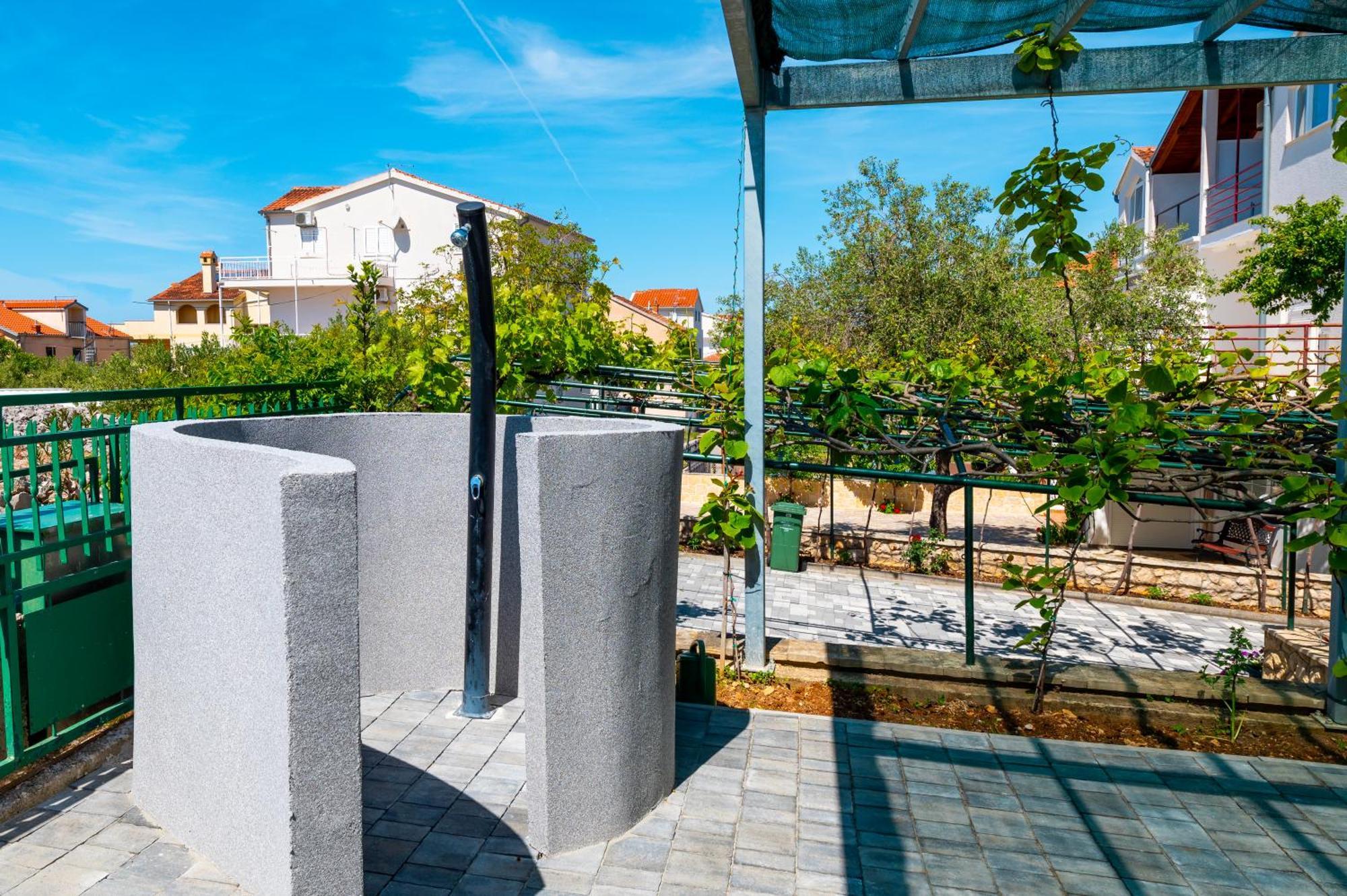 Ojra New Apartment With Seaview Šibenik Kültér fotó