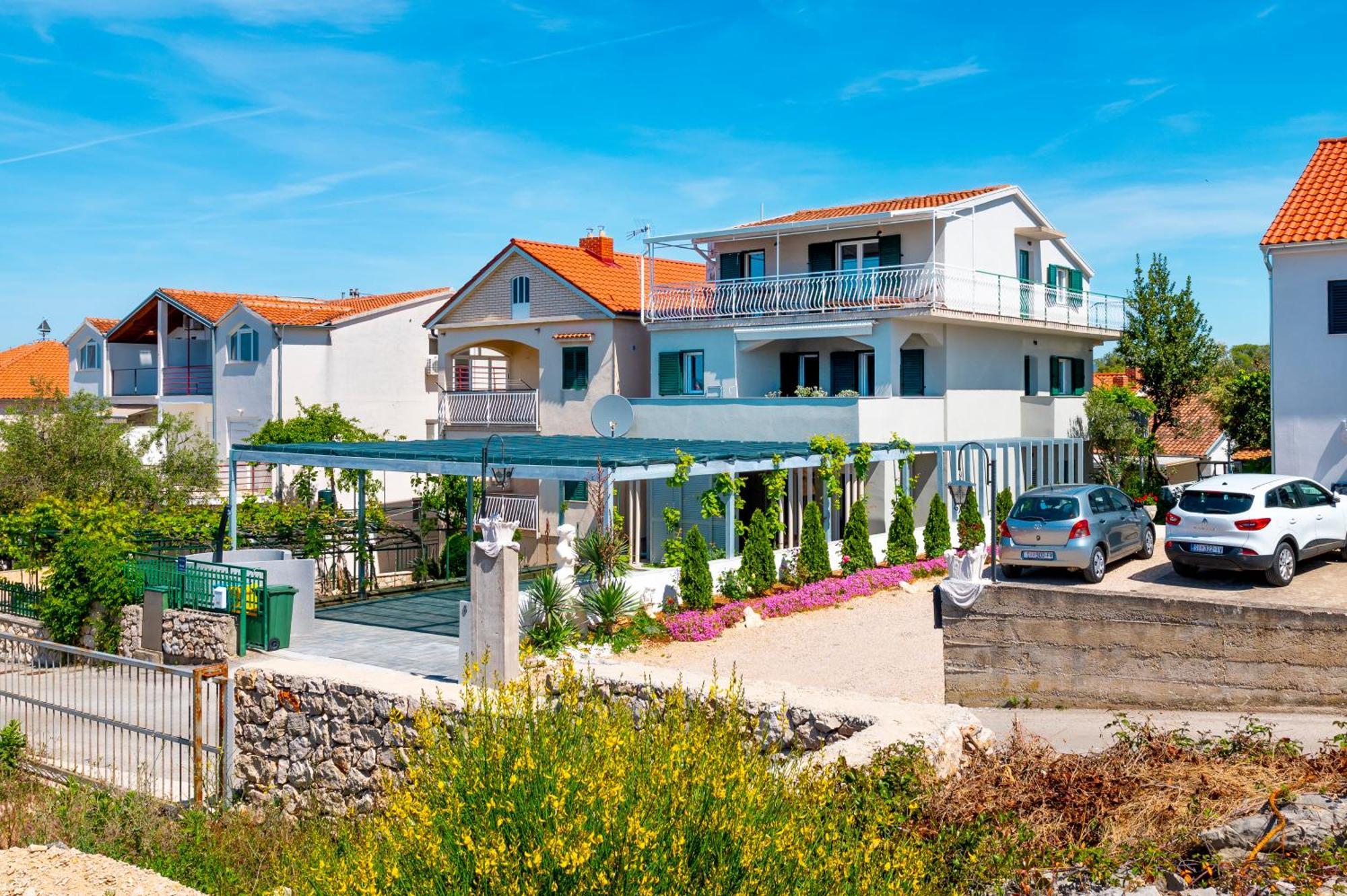 Ojra New Apartment With Seaview Šibenik Kültér fotó